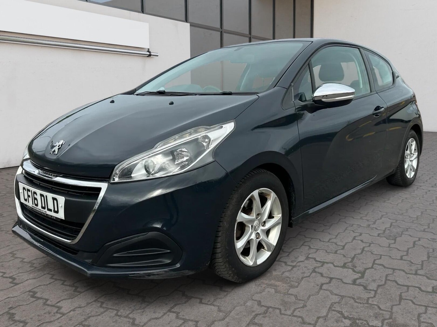 Used Peugeot 208 for sale - 77909723: Photo 3