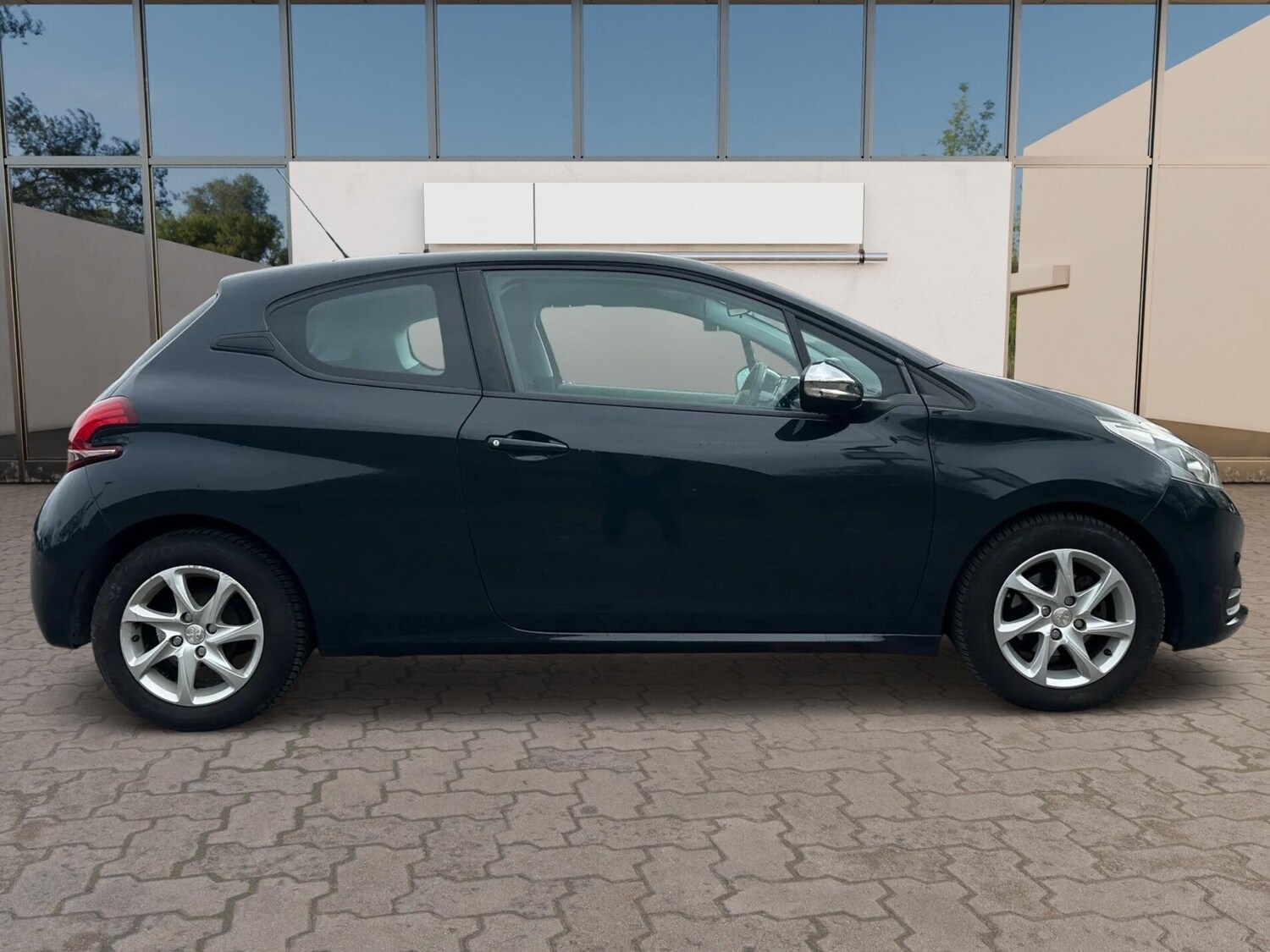 Used Peugeot 208 for sale - 77909723: Photo 8