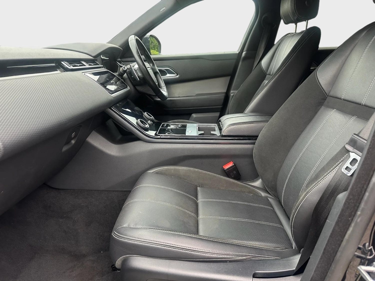 Used Land Rover Range Rover Velar 2019 for sale - 76513274: Photo 17