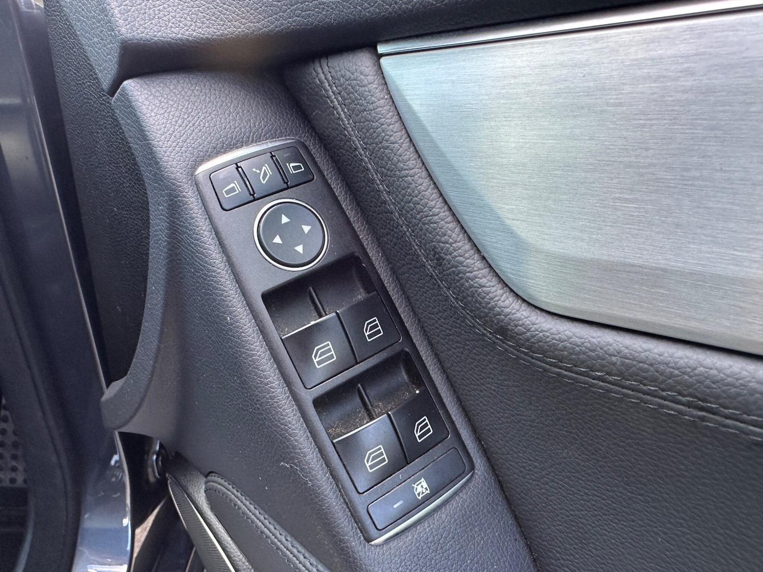 Used Mercedes-Benz C Class 2013 for sale - 76370904: Photo 22