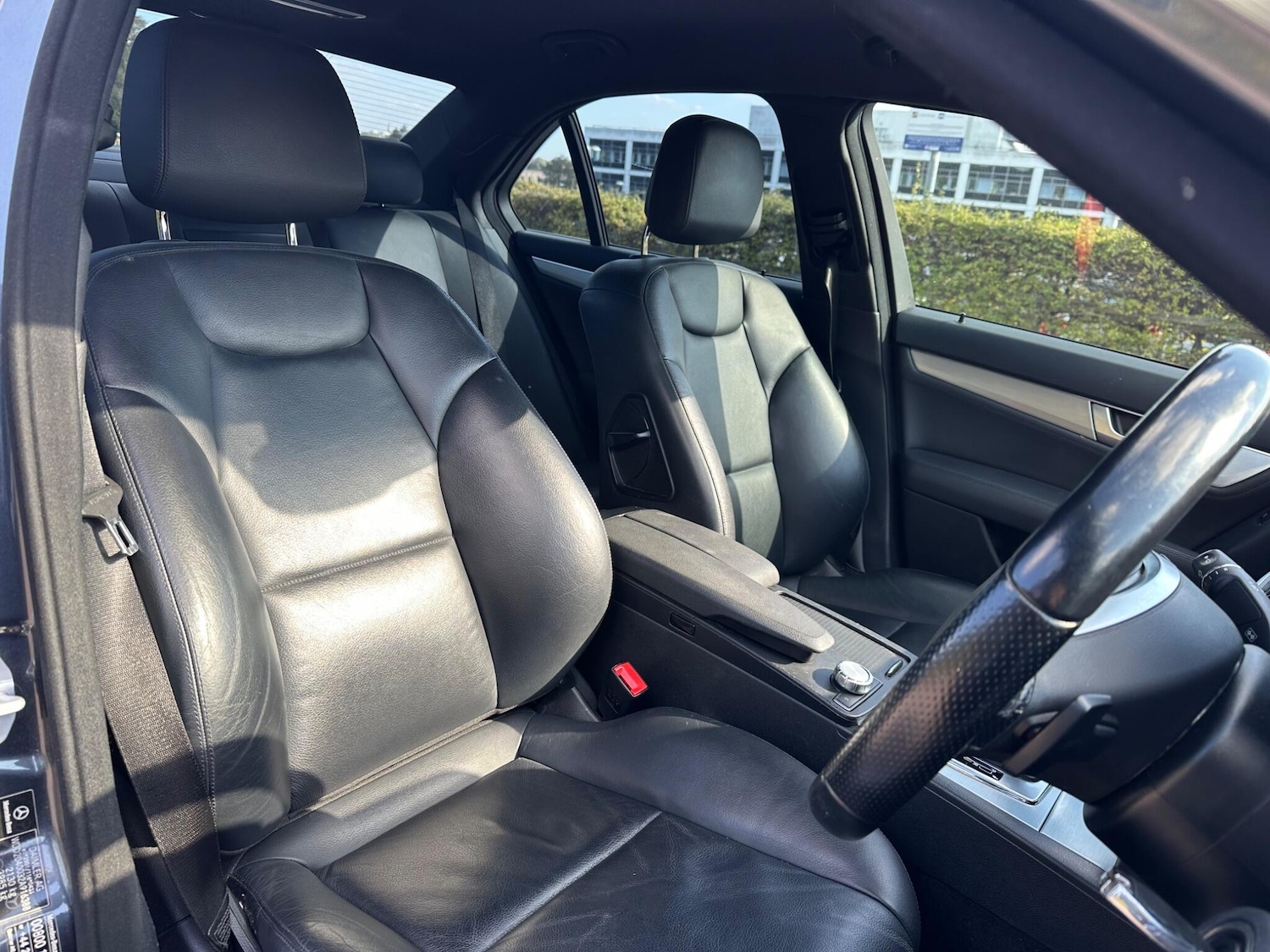 Used Mercedes-Benz C Class 2013 for sale - 76370904: Photo 9