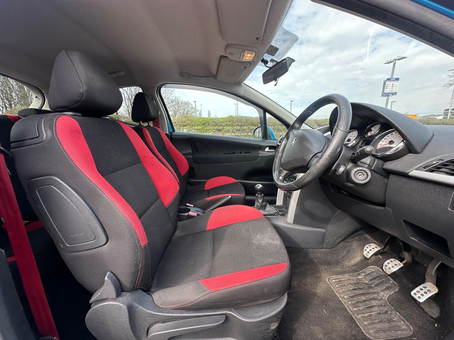 Used Peugeot 207 2012 for sale - 77808315: Photo 10