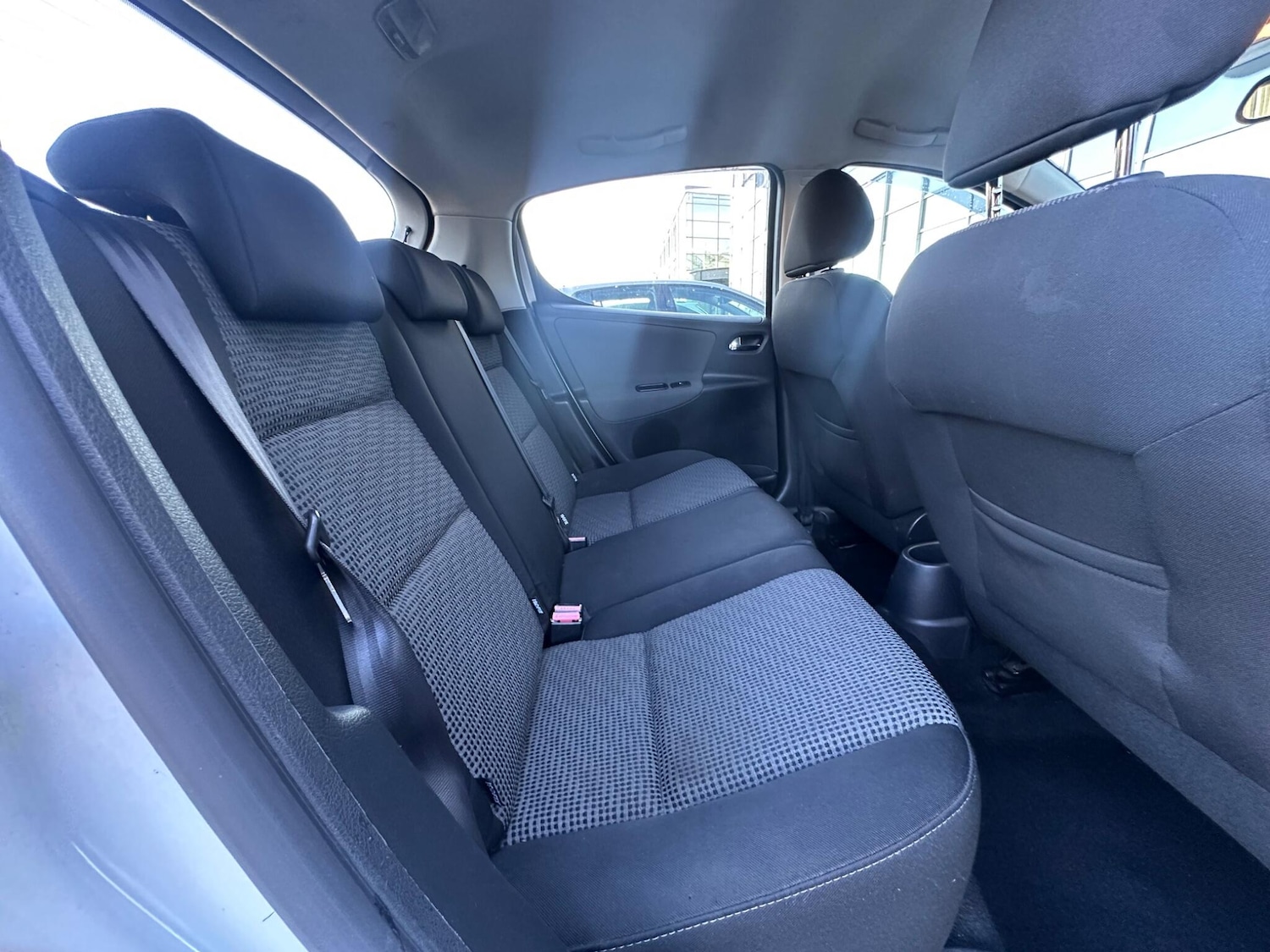 Used Peugeot 207 2010 for sale - 77097392: Photo 12