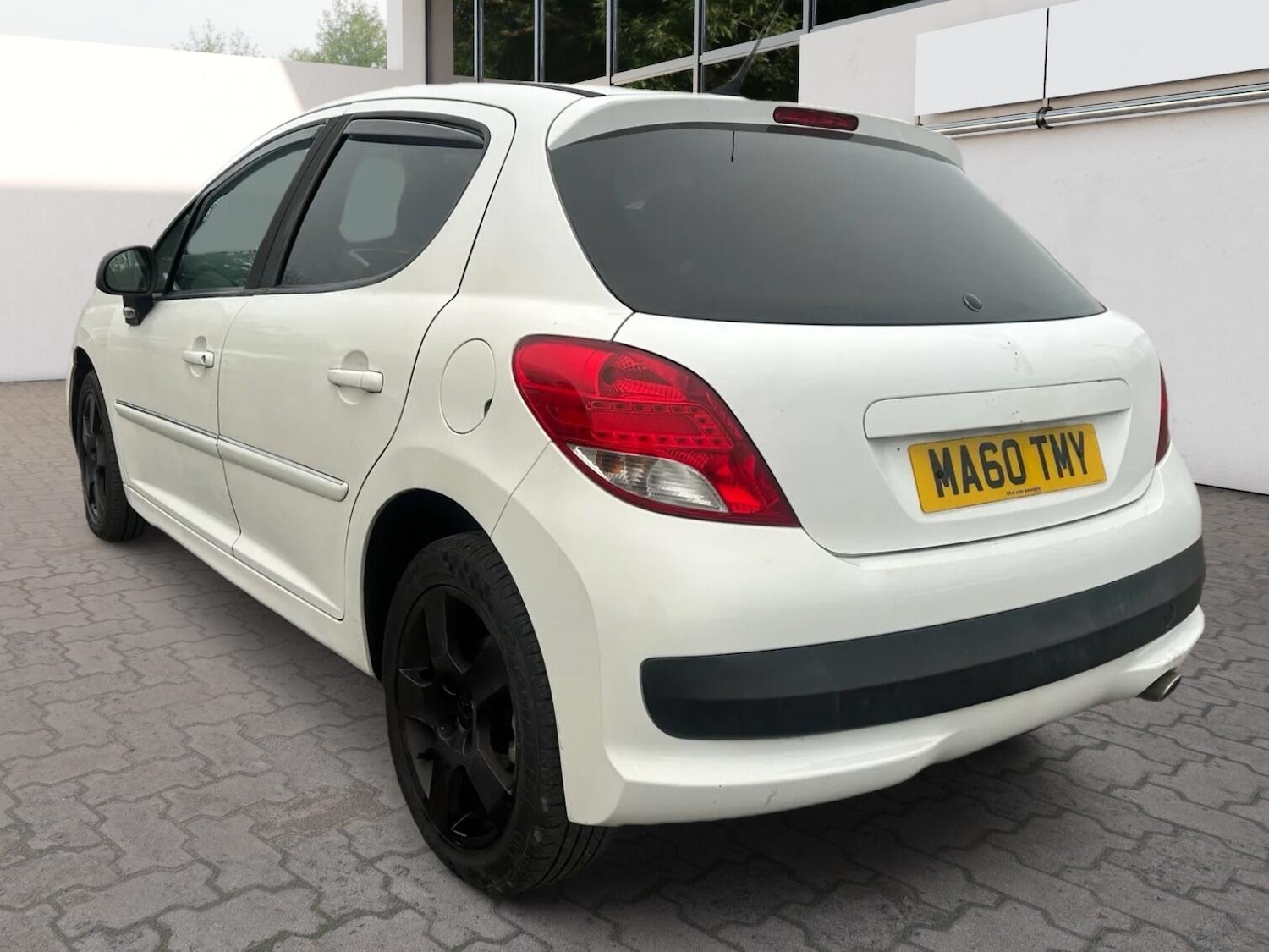 Used Peugeot 207 2010 for sale - 77097392: Photo 5