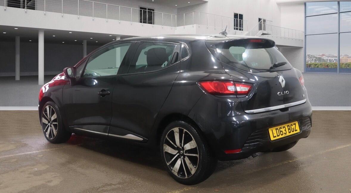 Used Renault Clio 2014 for sale - 77637664: Photo 4
