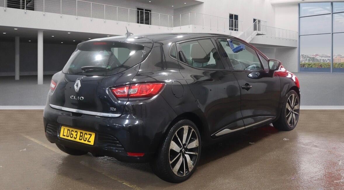 Used Renault Clio 2014 for sale - 77637664: Photo 5