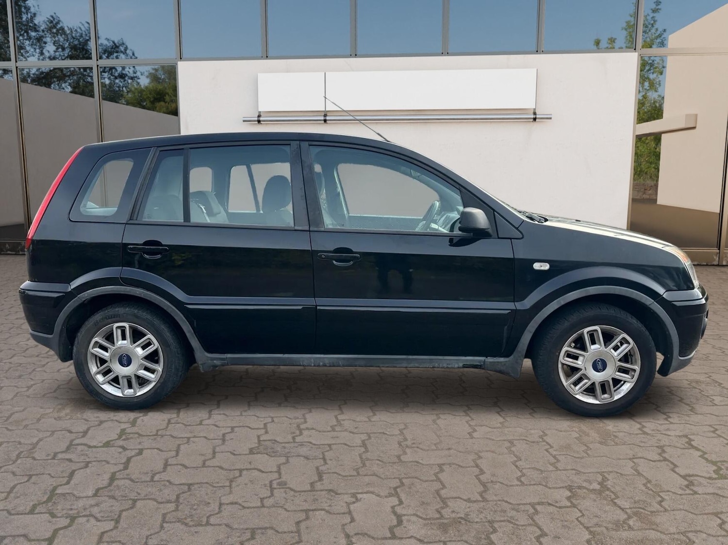 Used Ford Fusion 2008 for sale - 76423909: Photo 8