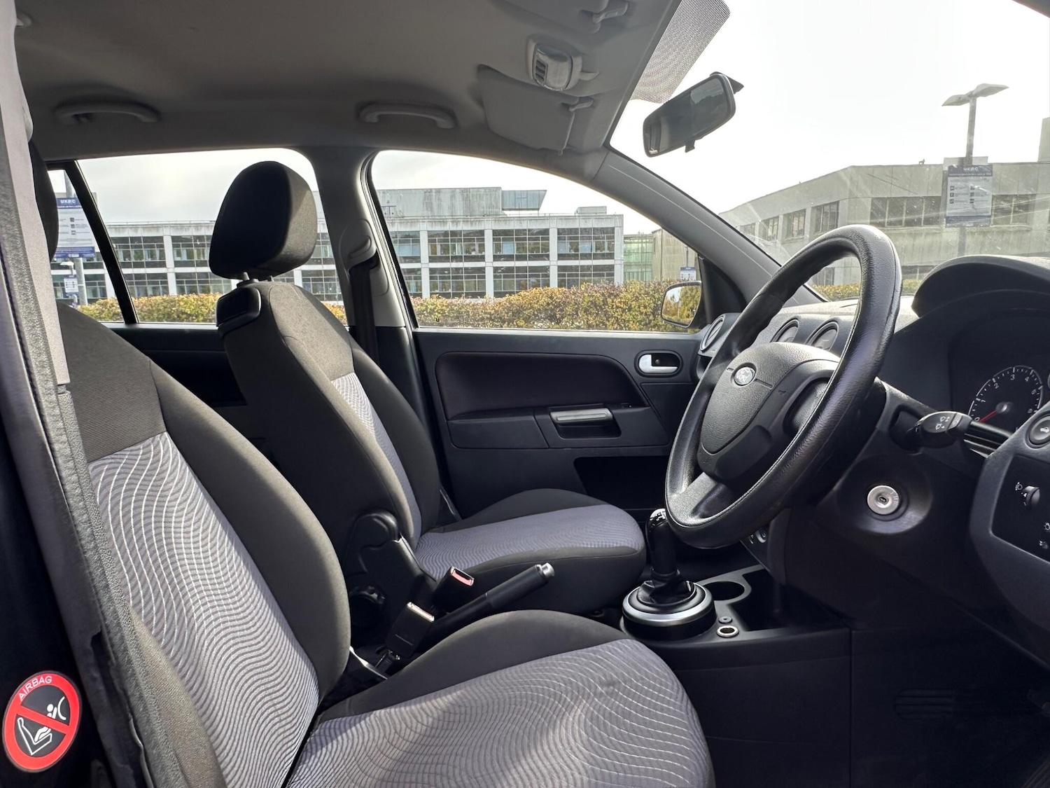 Used Ford Fusion 2008 for sale - 76423909: Photo 9