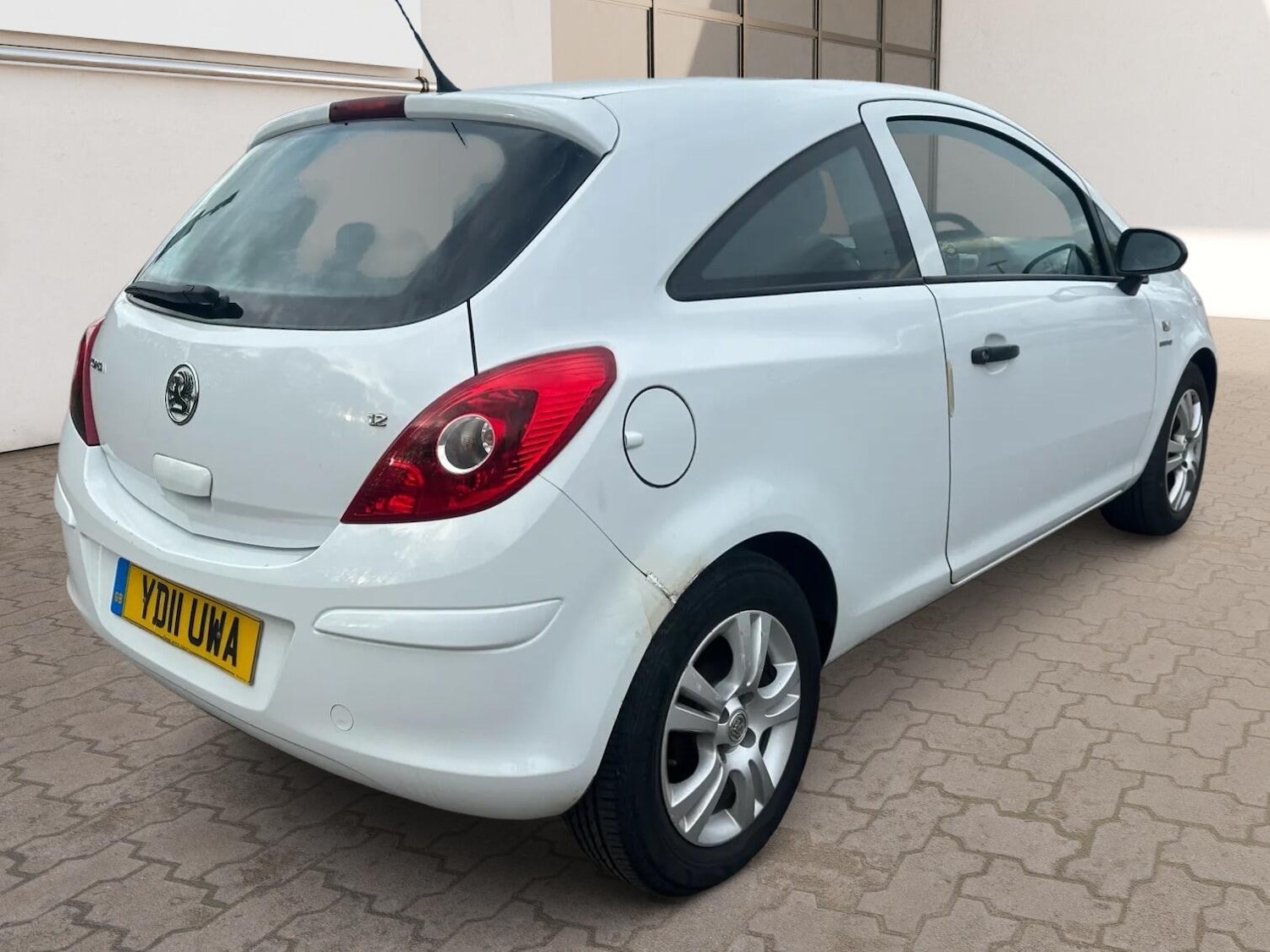 Used Vauxhall Corsa 2011 for sale - 78185132: Photo 8