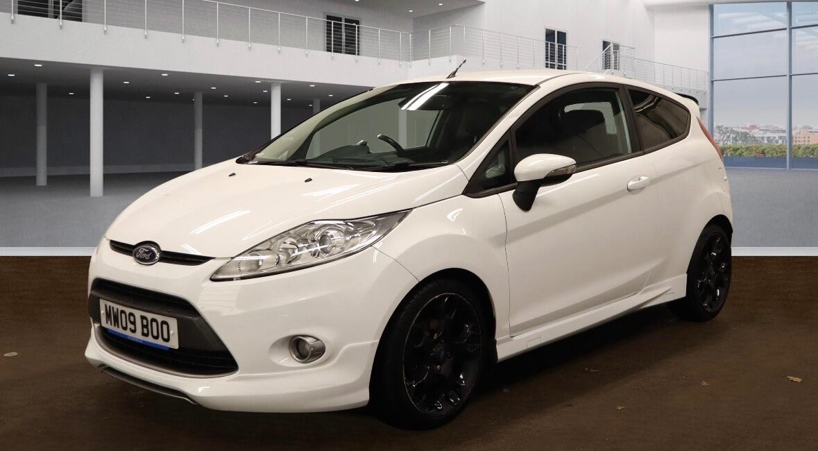 Used Ford Fiesta 2012 for sale - 76389266: Photo 2