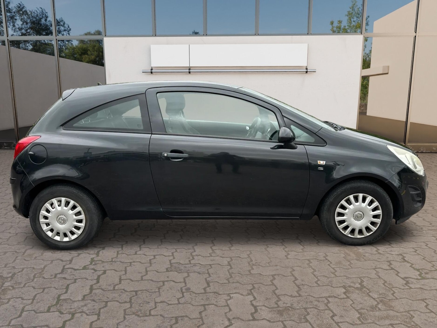 Used Vauxhall Corsa 2012 for sale - 78127420: Photo 8