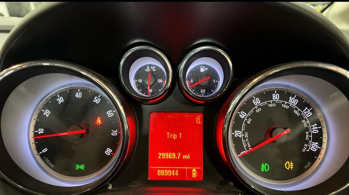 Used Vauxhall Astra 2010 for sale - 76667354: Photo 7