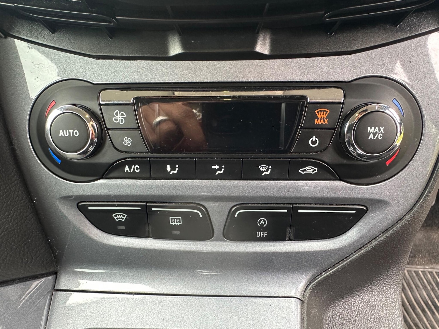 Used Ford Focus 2013 for sale - 76370430: Photo 17