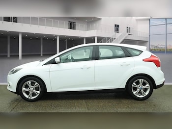 Used Ford Focus 2013 for sale - 77892716: Photo