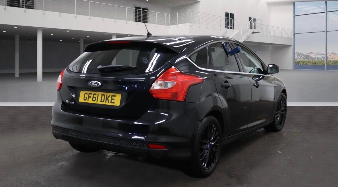 Used Ford Focus 2011 for sale - 77331636: Photo 5