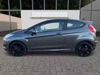 Used Ford Fiesta 2016 for sale - 77808897: Photo