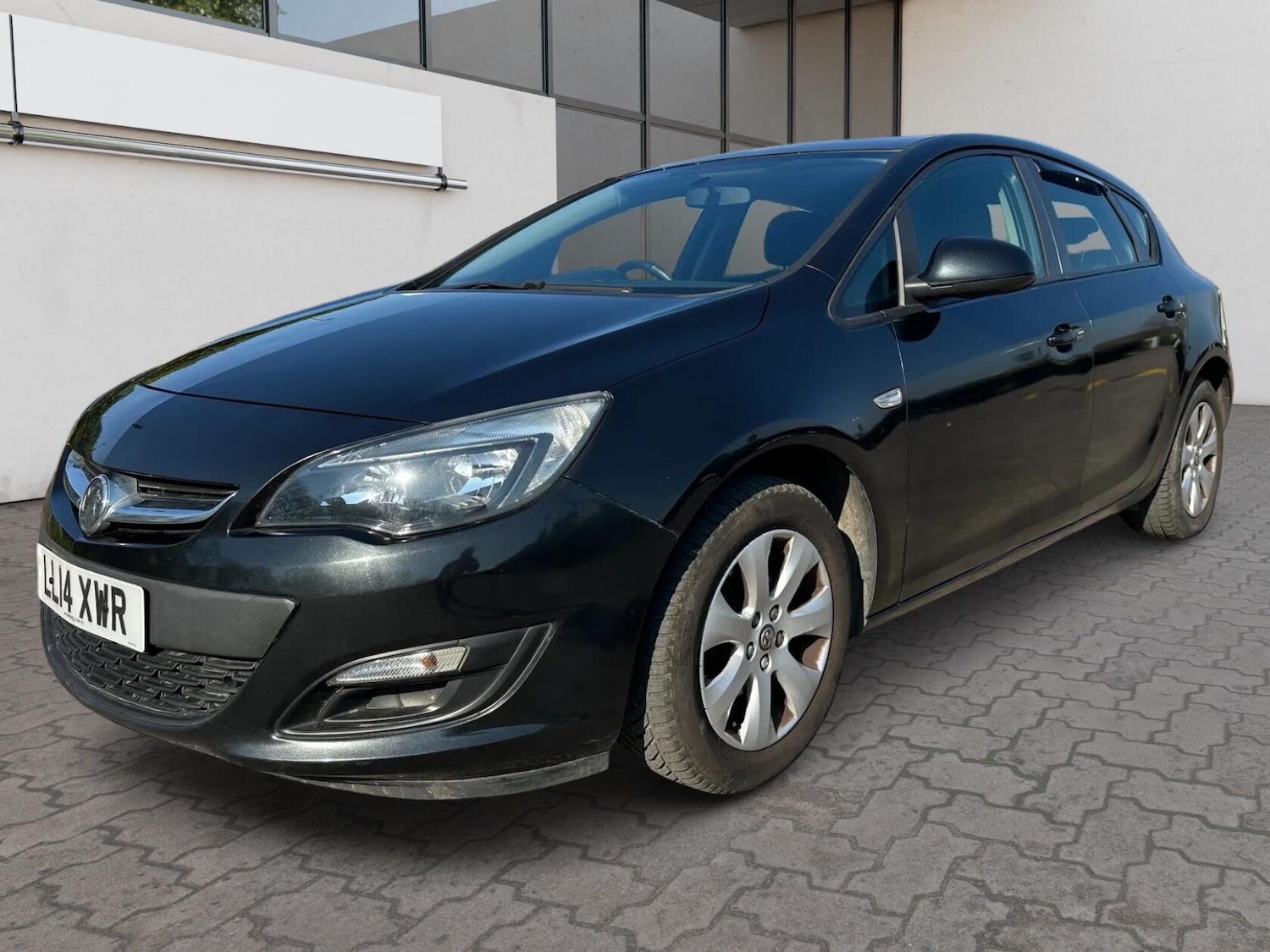 Used Vauxhall Astra 2014 for sale - 77939388: Photo 3
