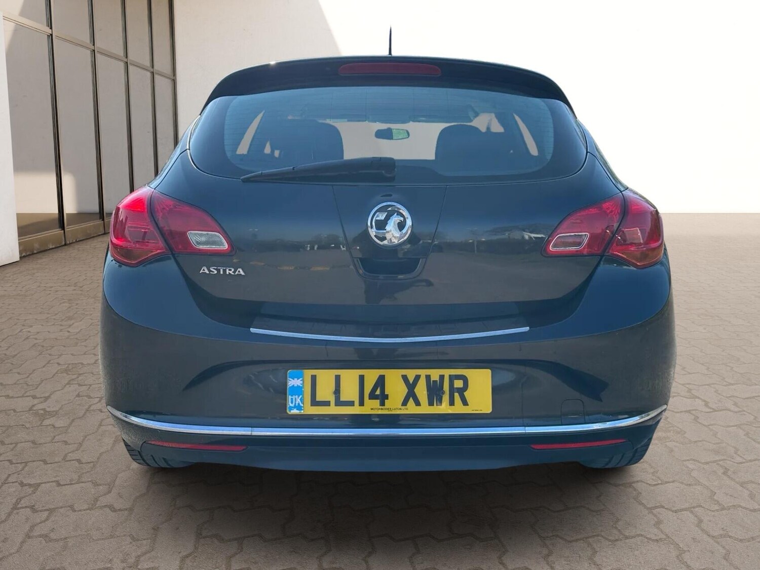 Used Vauxhall Astra 2014 for sale - 77939388: Photo 6