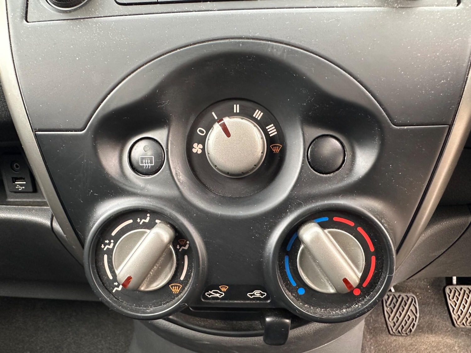 Used Nissan Micra 2015 for sale - 76377395: Photo 15