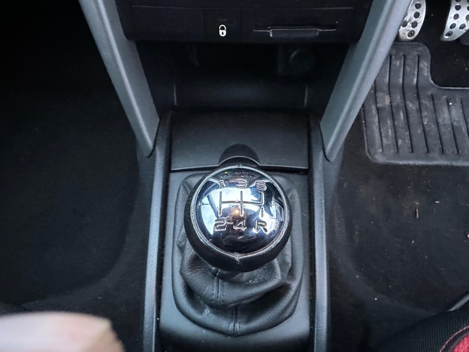 Used Peugeot 207 2012 for sale - 76898534: Photo 13