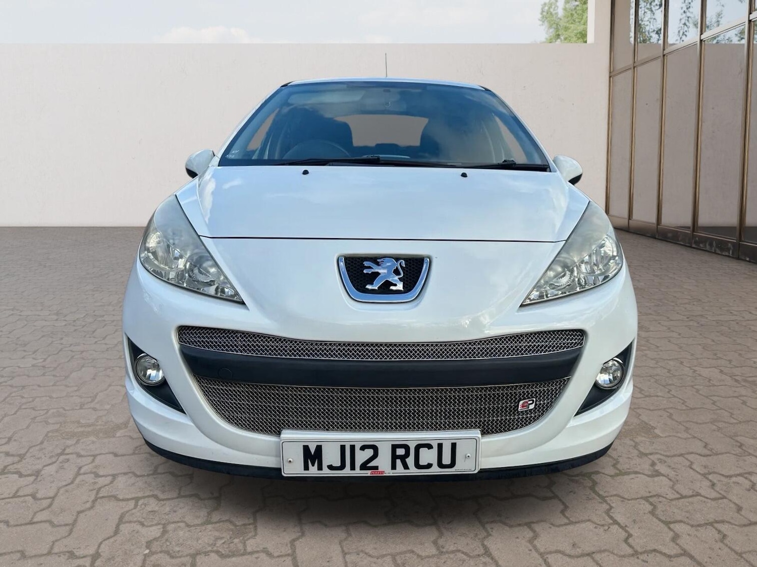 Used Peugeot 207 2012 for sale - 76898534: Photo 2