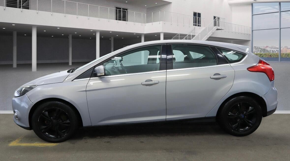 Used Ford Focus for sale - 76752779: Photo 3