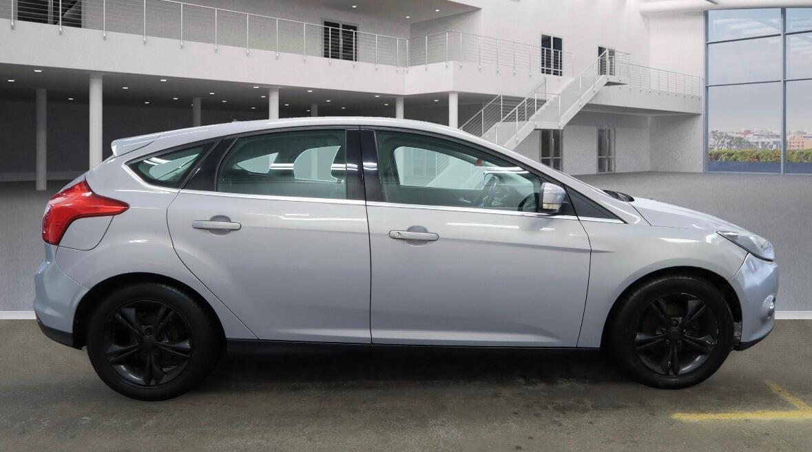 Used Ford Focus for sale - 76752779: Photo 6