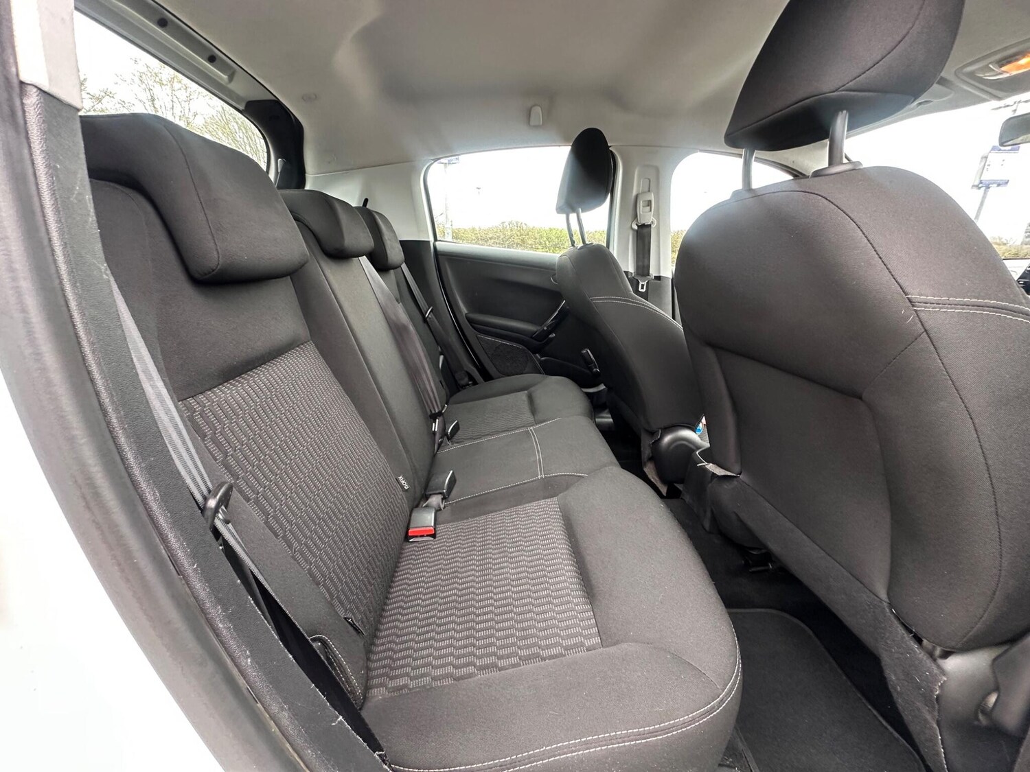 Used Peugeot 208 2013 for sale - 77939448: Photo 10