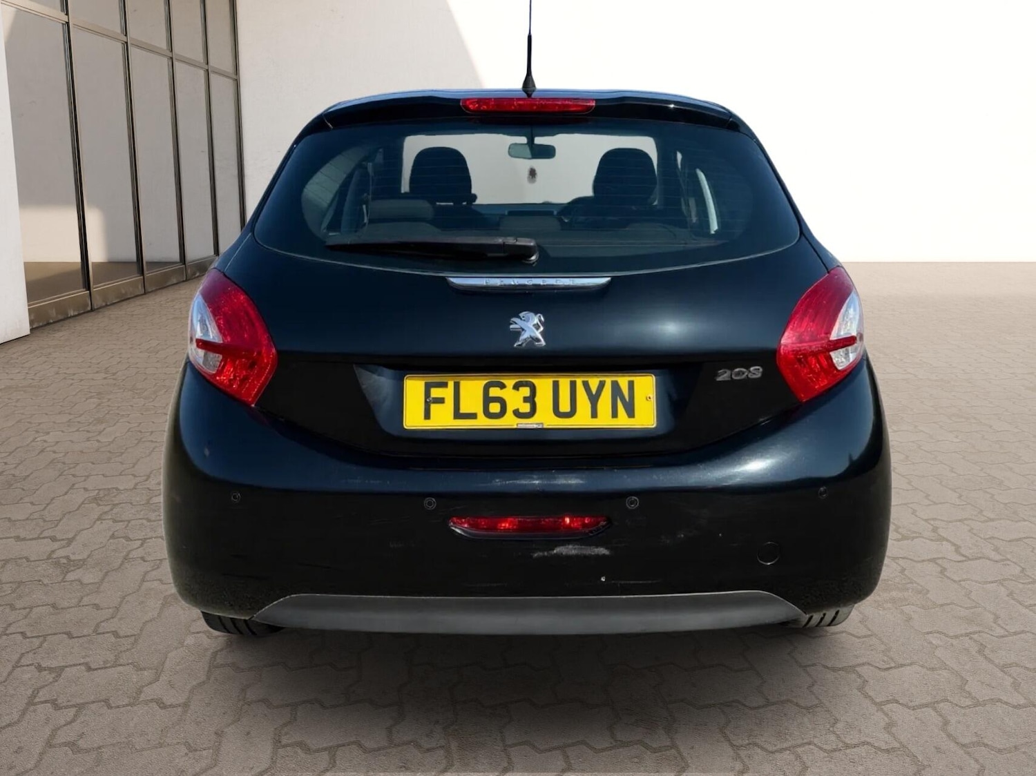 Used Peugeot 208 2013 for sale - 77939448: Photo 6