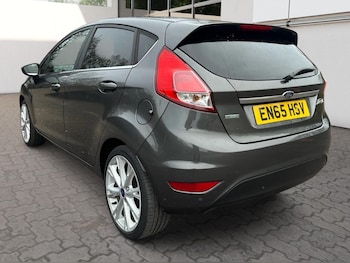 Used Ford Fiesta 2016 for sale - 77097714: Photo