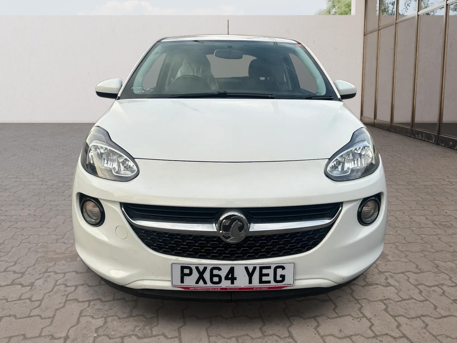 Used Vauxhall ADAM 2014 for sale - 78185117: Photo 2