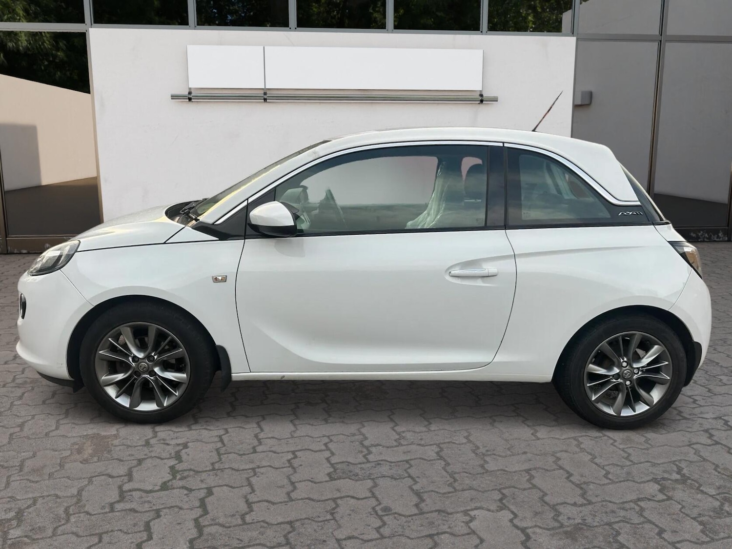 Used Vauxhall ADAM 2014 for sale - 78185117: Photo 5