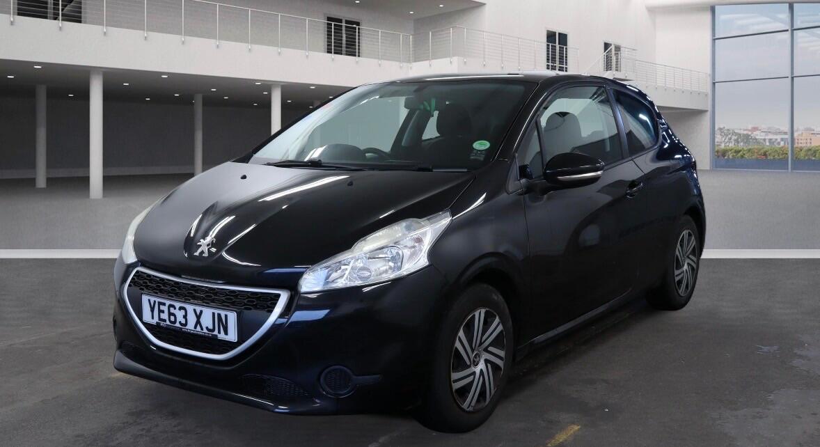 Used Peugeot 208 for sale - 77723857: Photo 2