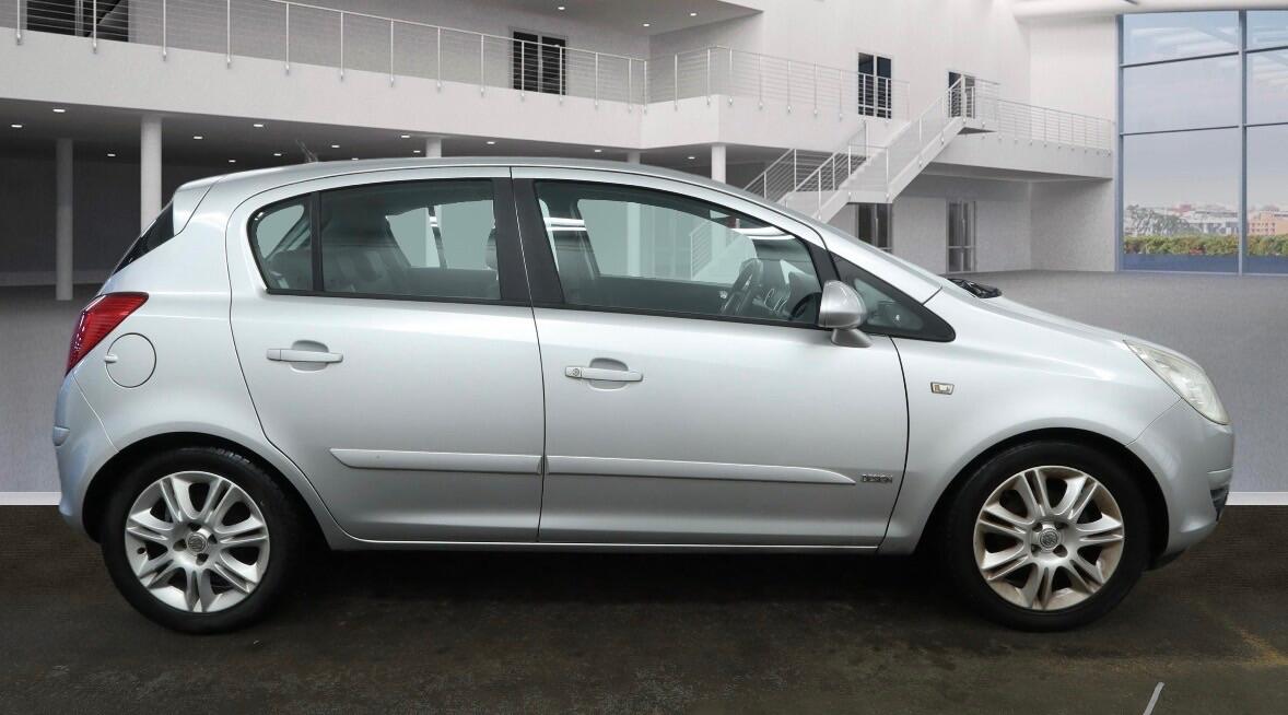 Used Vauxhall Corsa 2007 for sale - 77424956: Photo 6