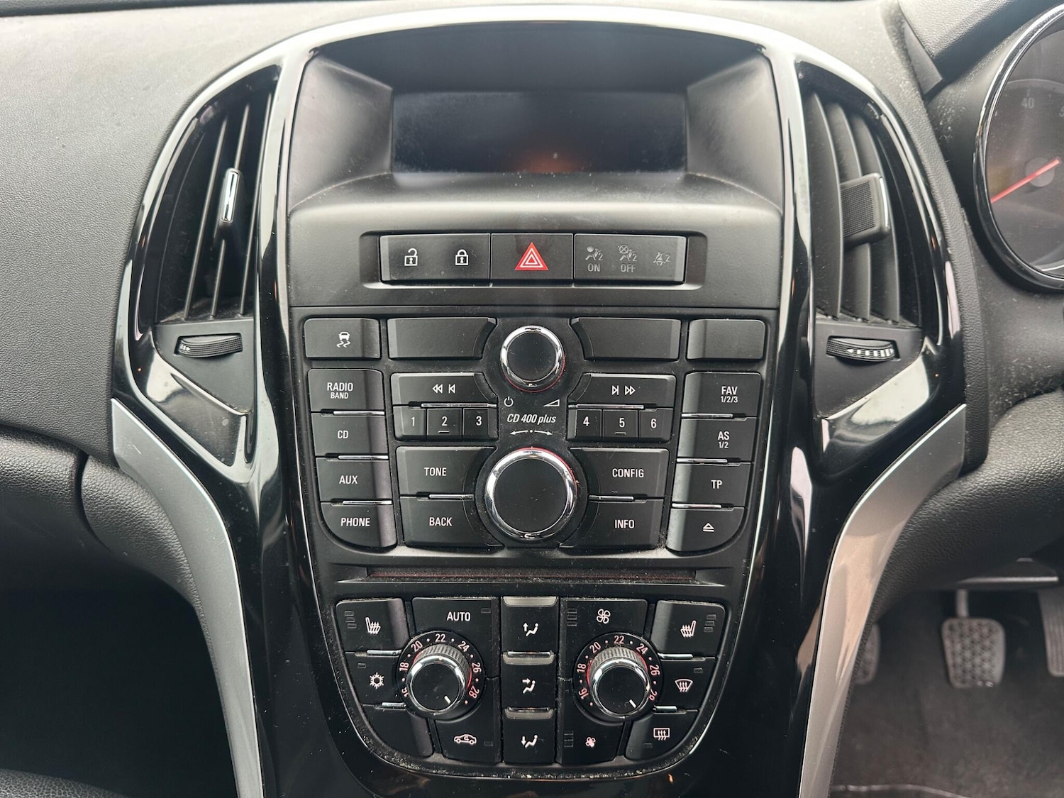 Used Vauxhall Astra 2015 for sale - 76522476: Photo 11