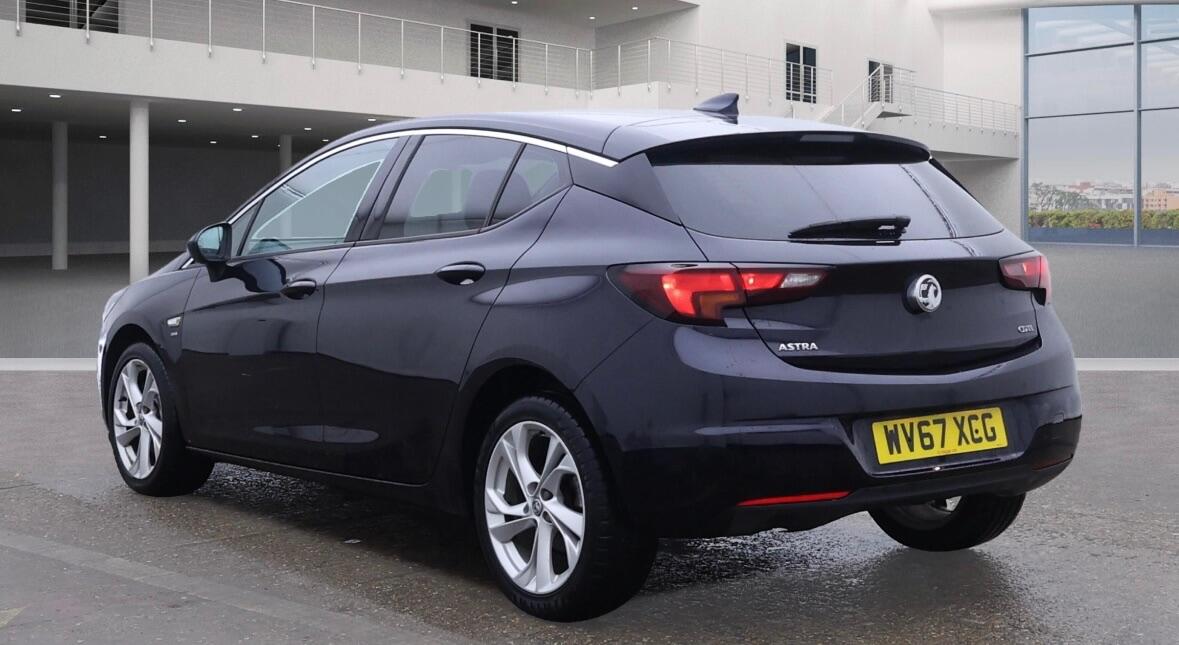 Used Vauxhall Astra 2017 for sale - 76572447: Photo 4