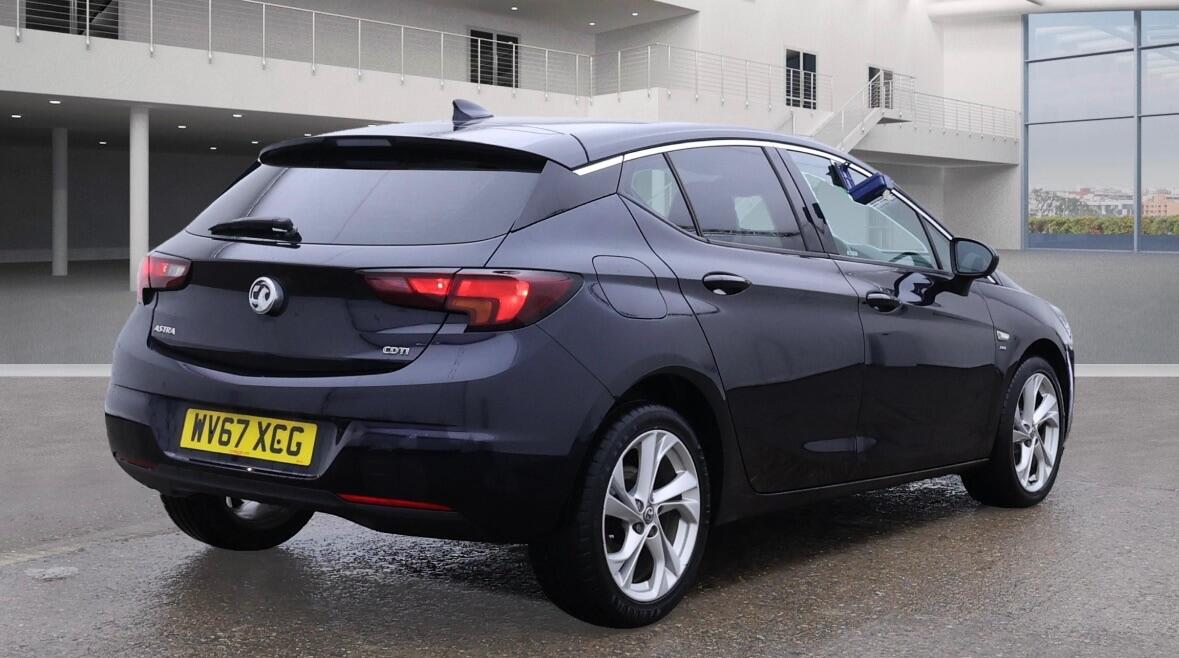 Used Vauxhall Astra 2017 for sale - 76572447: Photo 5