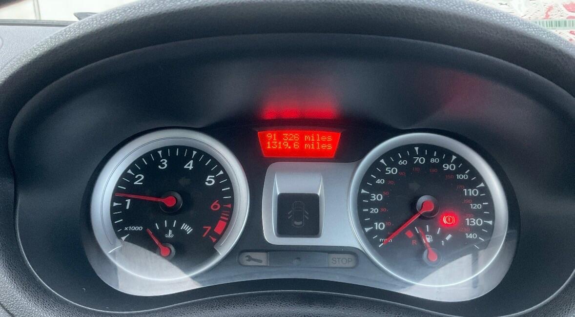 Used Renault Clio for sale - 77267588: Photo 10