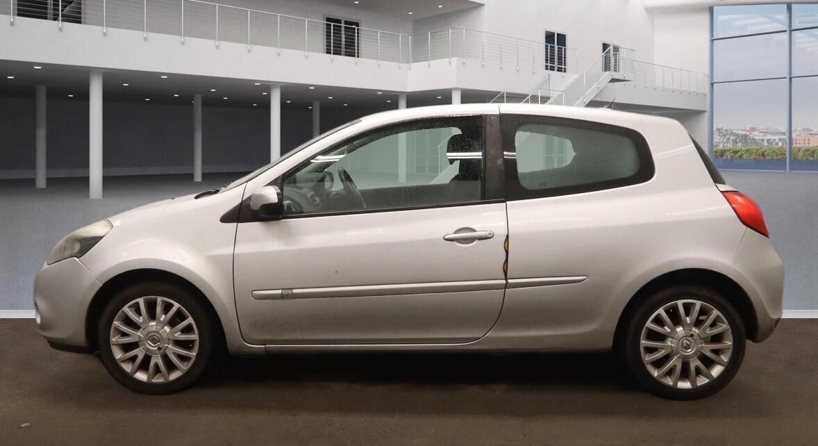 Used Renault Clio for sale - 77267588: Photo 3