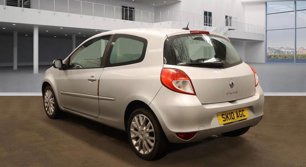 Used Renault Clio for sale - 77267588: Photo 4