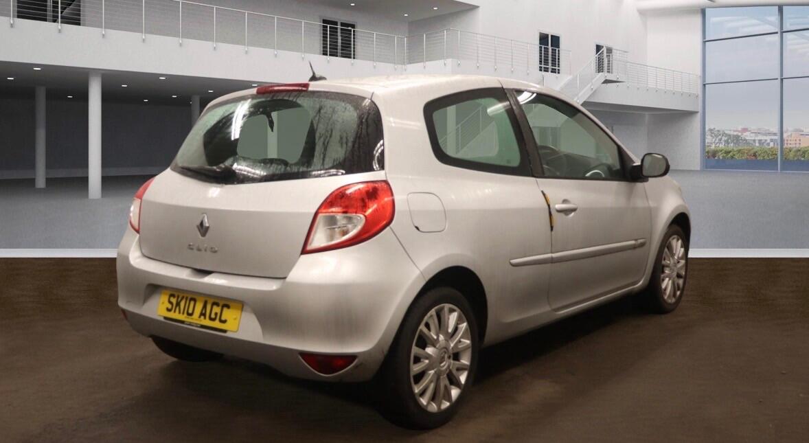 Used Renault Clio for sale - 77267588: Photo 5