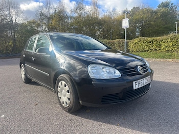 Volkswagen - Golf
