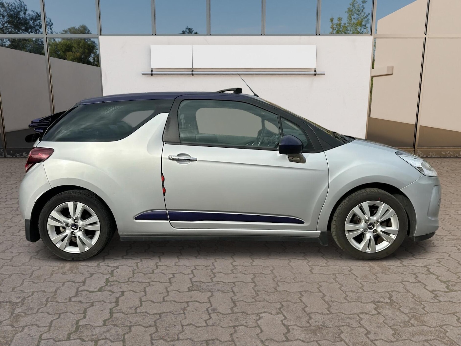 Used Citroen DS3 for sale - 76473661: Photo 25