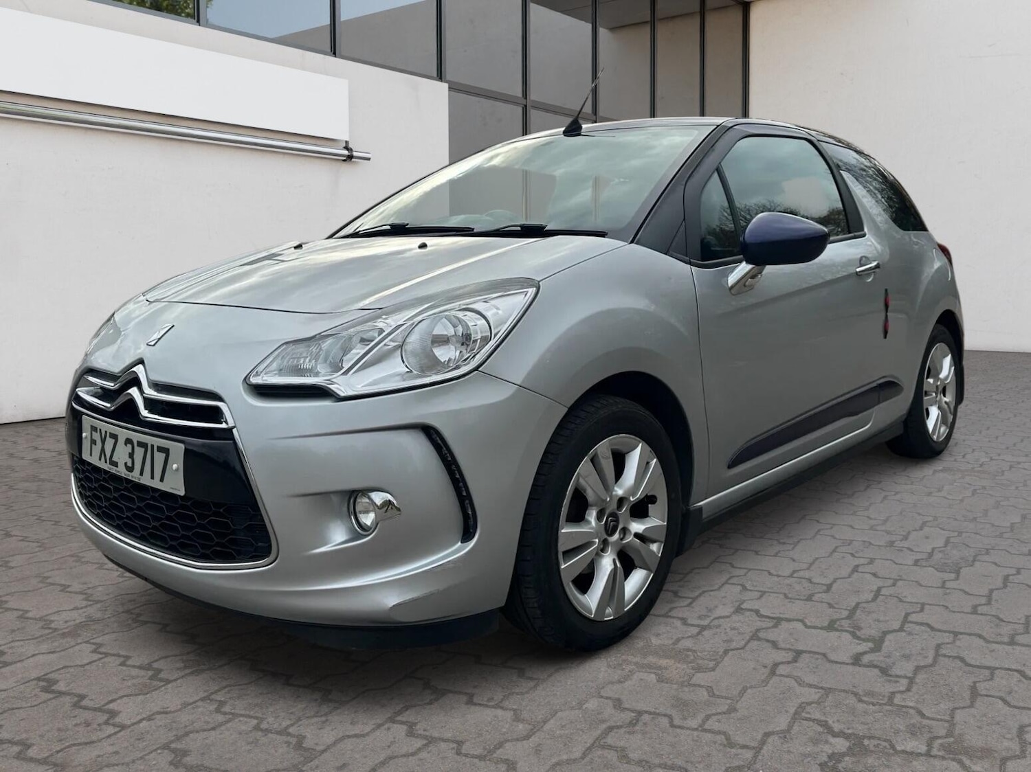 Used Citroen DS3 for sale - 76473661: Photo 3