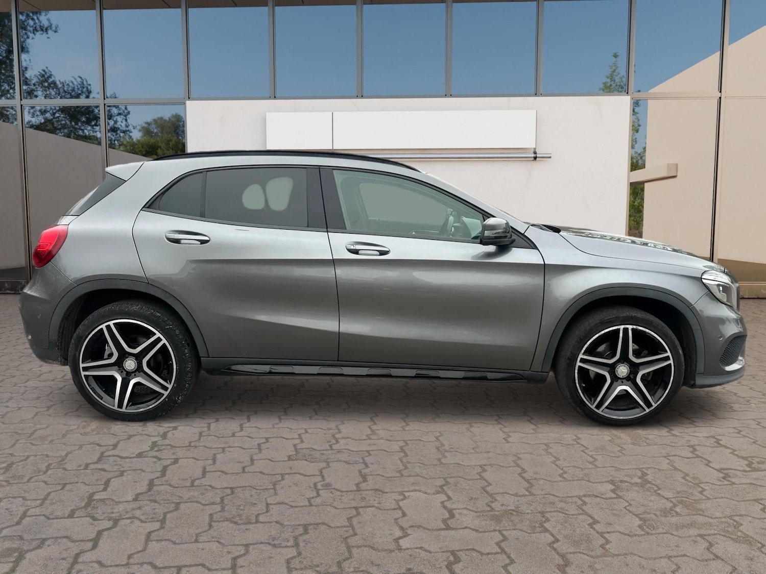 Used Mercedes-Benz GLA 2016 for sale - 76371217: Photo 7