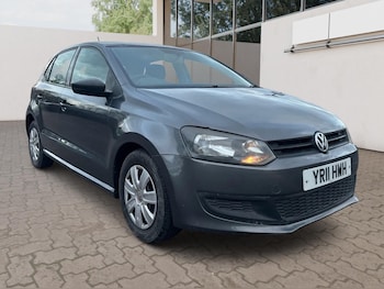 Used Volkswagen Polo 2011 for sale - 76620208: Photo