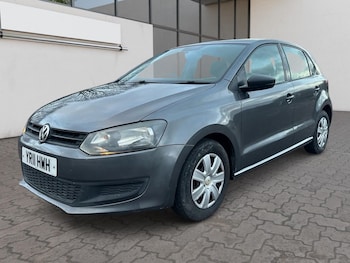 Used Volkswagen Polo 2011 for sale - 76620208: Photo