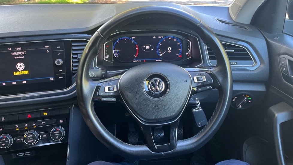 Used Volkswagen T-Roc 2019 for sale - 76079038: Photo 26