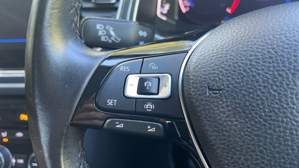 Used Volkswagen T-Roc 2019 for sale - 76079038: Photo 29