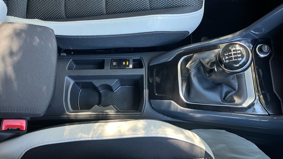 Used Volkswagen T-Roc 2019 for sale - 76079038: Photo 33